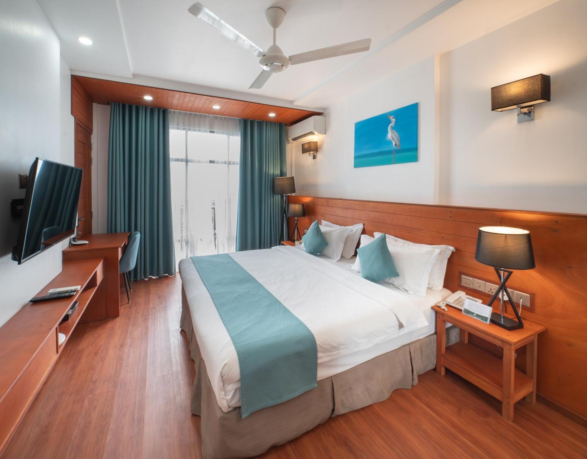 Araamu Hotels Maldives At Dhiffushi Luaran gambar